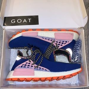 Men’s solar human races by Pharrell size 9US